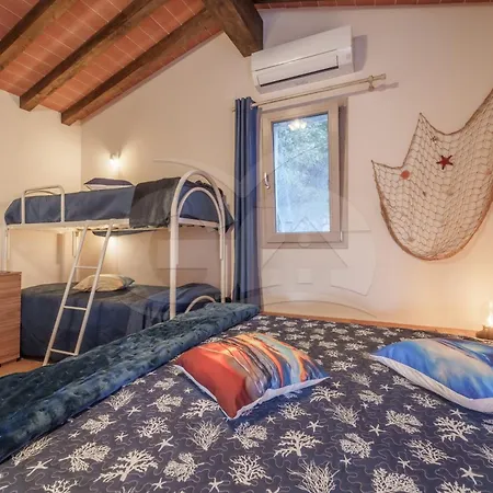 Bougainvilles - Goelba Apartment